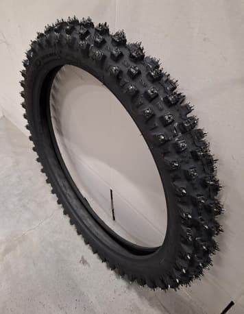 Michelin Tracker Spike 80/100-21 M/C 51R TT 276 spikes