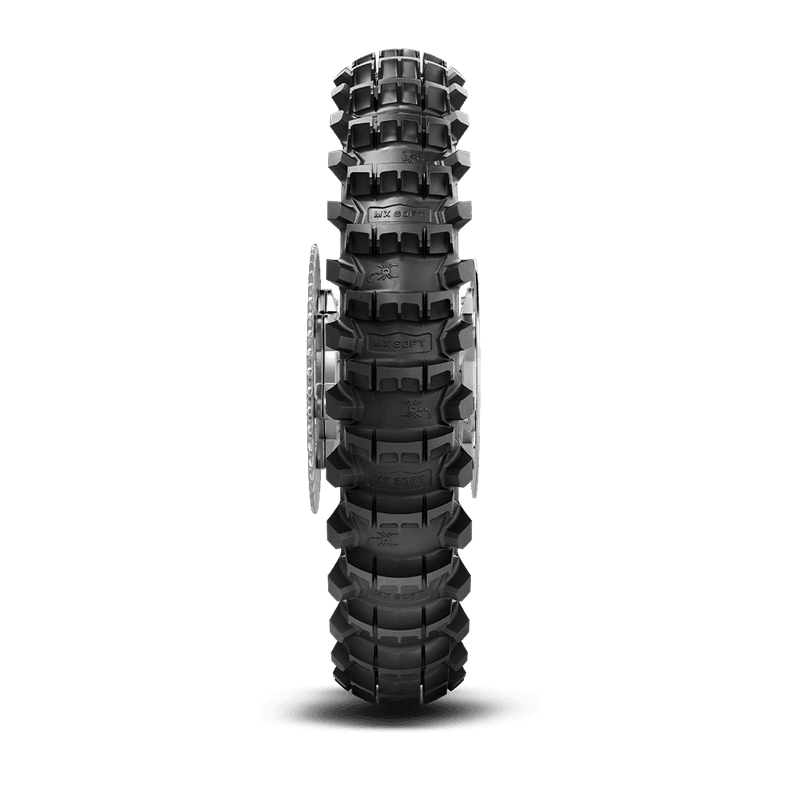 Pirelli Scorpion MX Soft, front av knastmønsteret